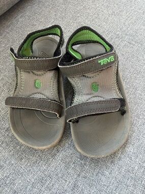 Teva Kids Gray and Green Hook-and-Loop Sandals